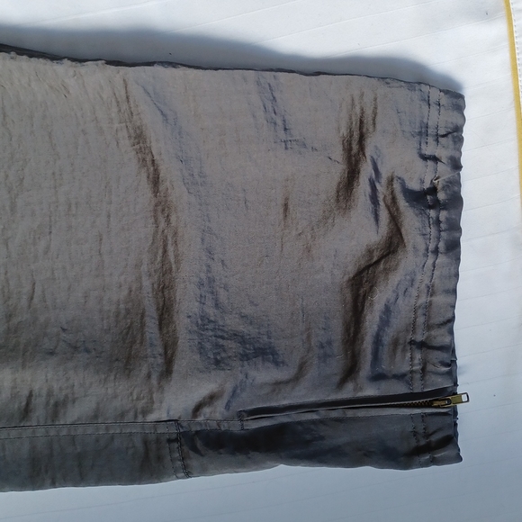 Lane Bryant "Easy Pant" Pewter Cargo Pant NWT- Sz. 28 - Picture 3 of 10